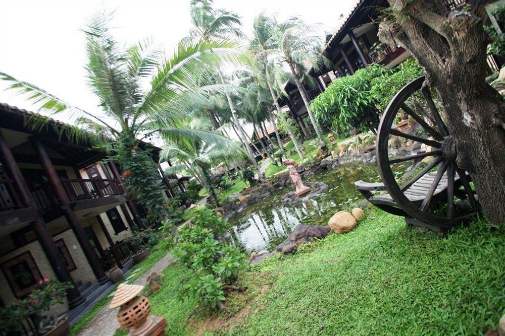 Lotus Village Resort Муи Не Екстериор снимка
