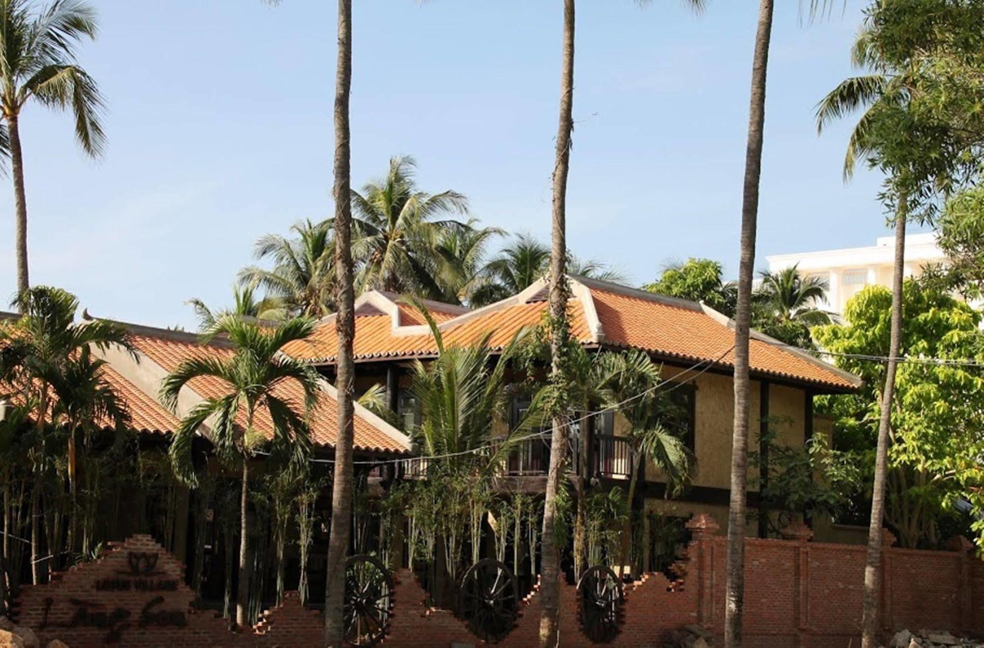 Lotus Village Resort Муи Не Екстериор снимка