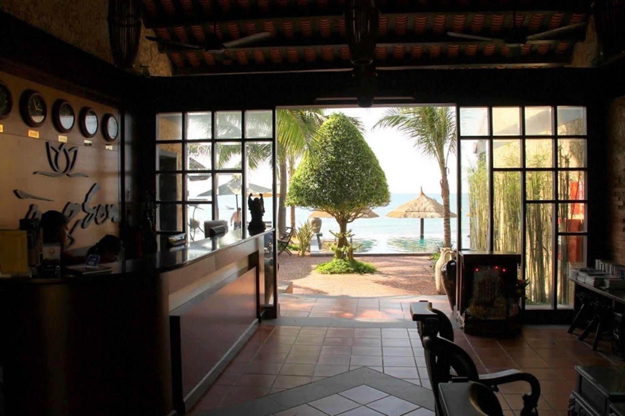 Lotus Village Resort Муи Не Екстериор снимка